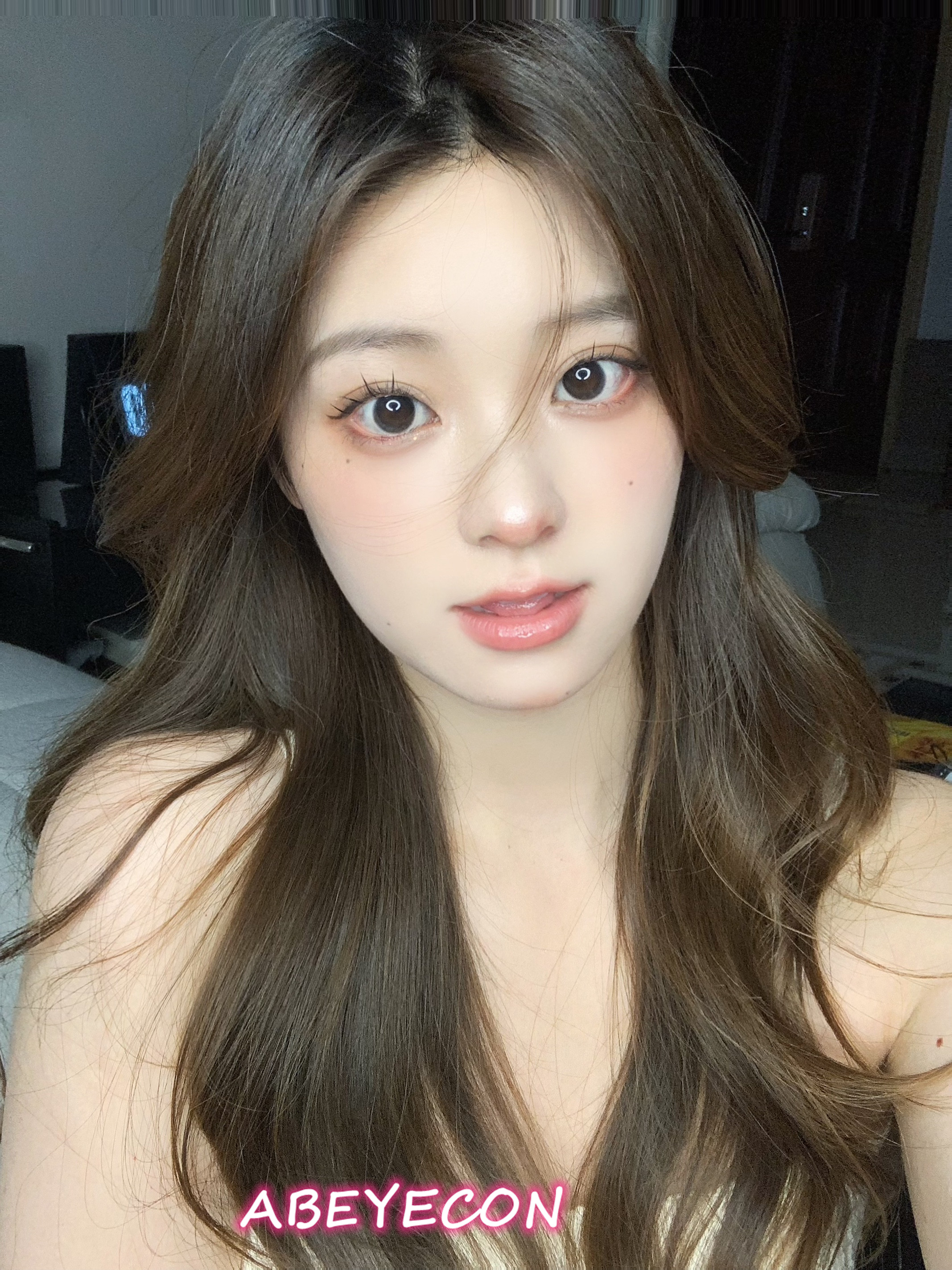 美图秀秀手机版美瞳(美图秀秀加美瞳的去哪里了)