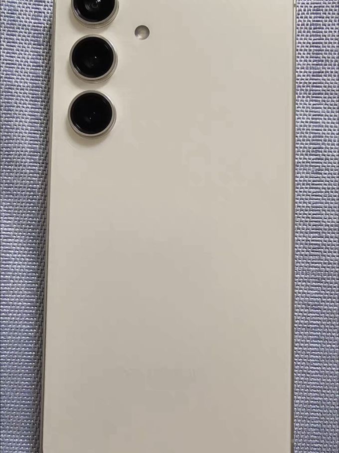 三星最新限量版手机(三星最新限量版手机是哪款)-第3张图片-QuickQ官网 三星最新限量版手机(三星最新限量版手机是哪款)-第3张图片-QuickQ官网